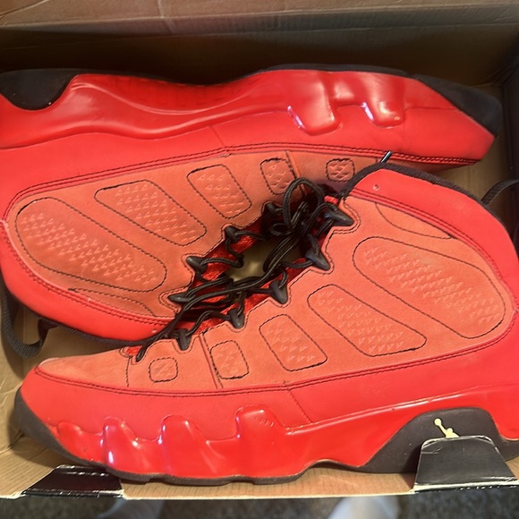 jordan retro 9 motorboat jones